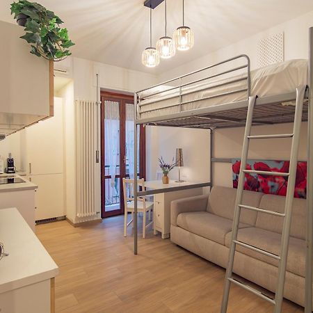 Ihost Studio - Lucania 3 Milan Luaran gambar