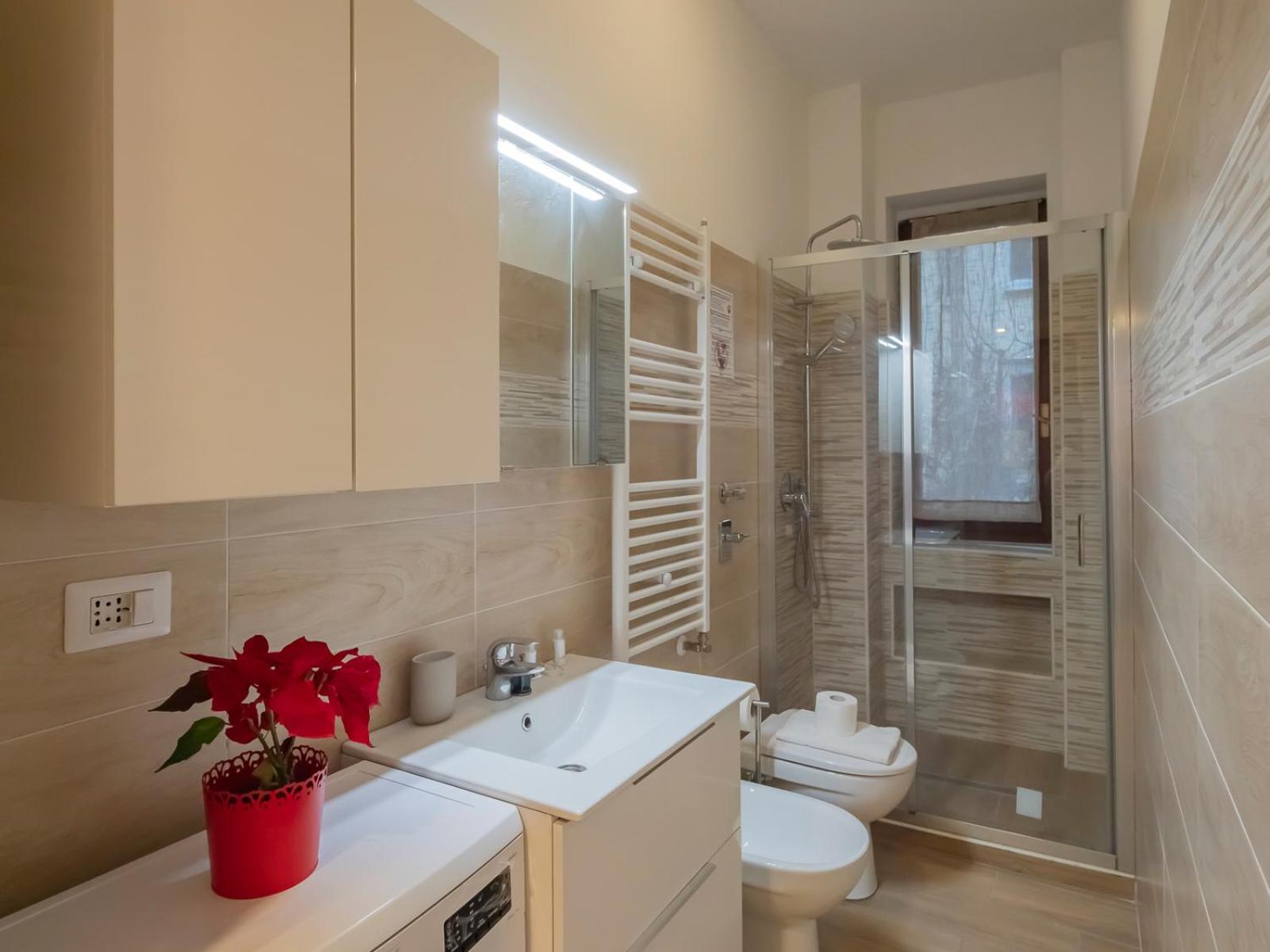 Ihost Studio - Lucania 3 Milan Luaran gambar
