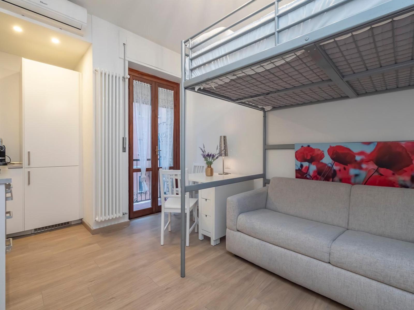 Ihost Studio - Lucania 3 Milan Luaran gambar